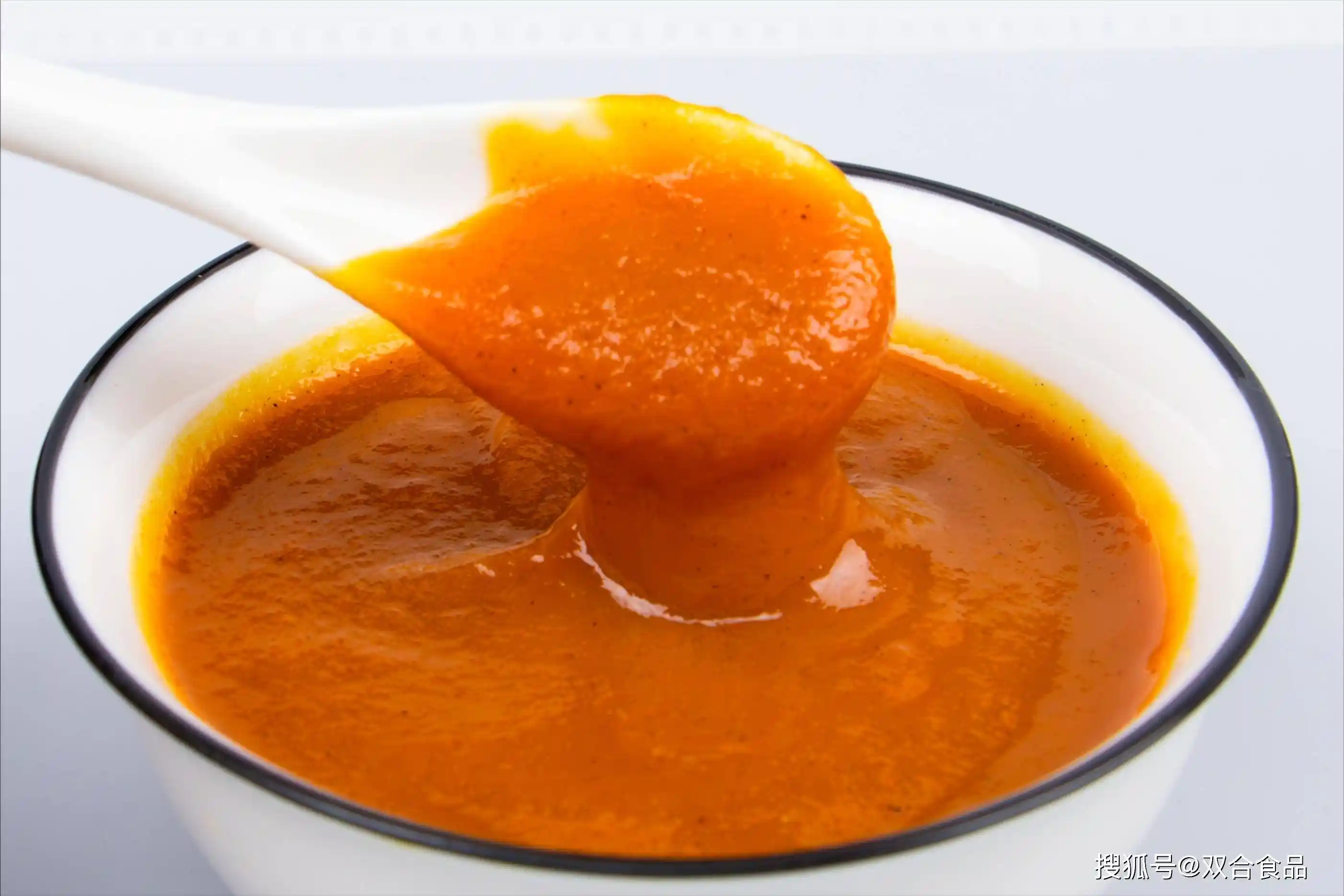 带果香的烤肉!广西独特风味引爆味觉新体验