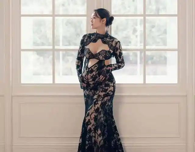 袁伟豪女友晒孕肚写真,性感孕味引外界热议