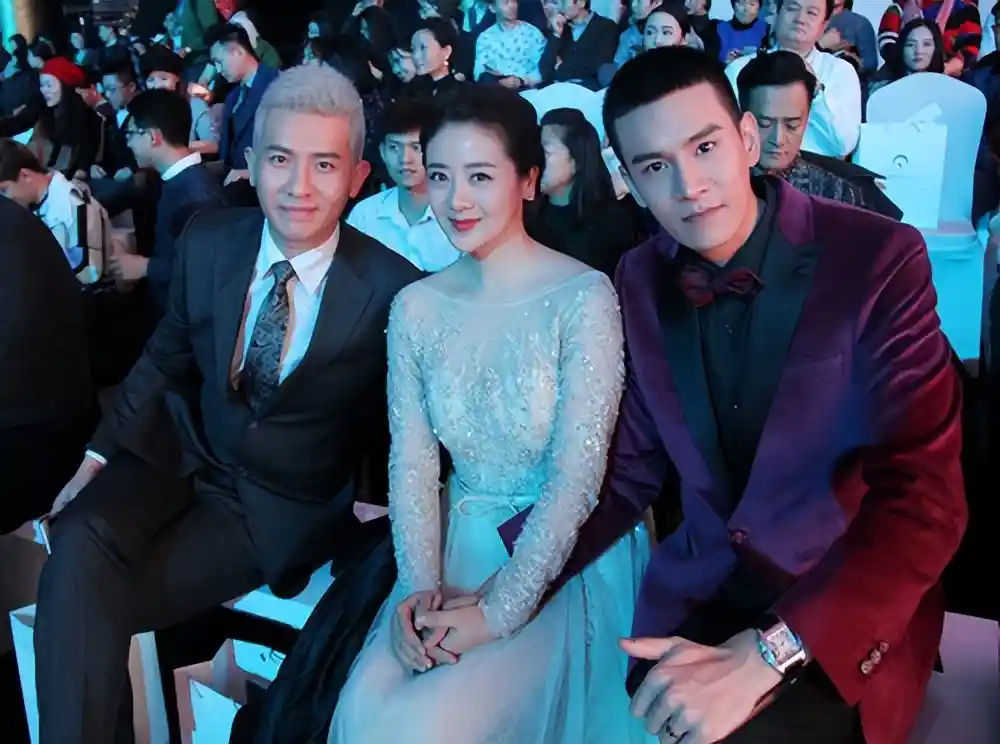 37岁高龄产子,演员小李琳:这是我人生最勇敢的决定