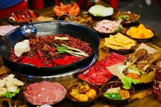 非遗传承37年!郝山城火锅用一碗烟火气温暖整条街