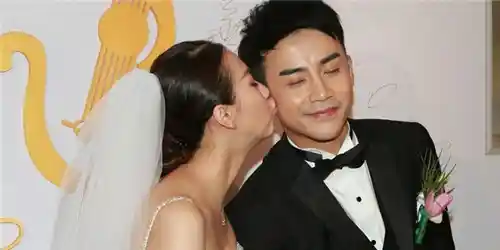 弦子李茂大婚现场惊现鸳鸯浴求婚,浪漫瞬间引爆全场