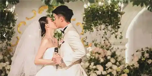 弦子李茂大婚现场惊现鸳鸯浴求婚,浪漫瞬间引爆全场