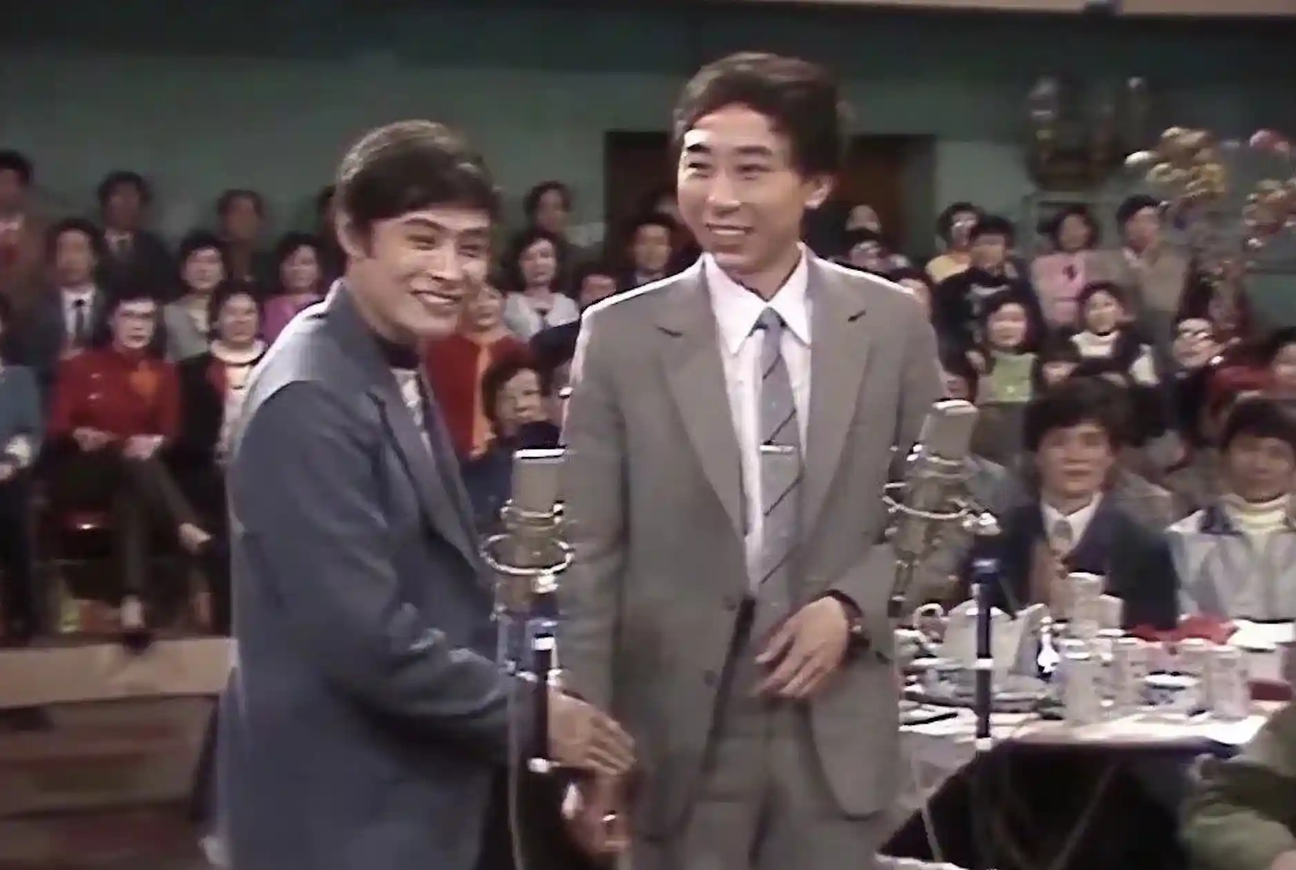 春晚42年高光时刻全回顾：那些刷屏时代的金句与名场面