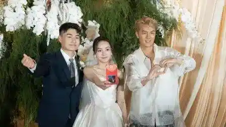 《2025.10.6爆料!敖瑞鹏白鹿暗生情愫?梓渝近况引热议,《向往的生活》彭彭妹妹曝光?吴克群突袭素人婚礼?卢昱晓背景大揭秘!》