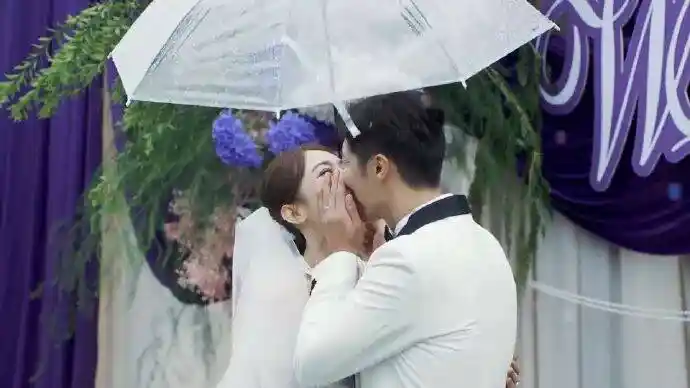 官宣结婚！校园男神女神终成眷属，青春剧爆最新剧情！