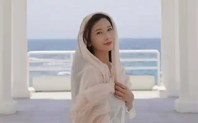 梁凯宁日本完婚,神秘圈外丈夫首度曝光