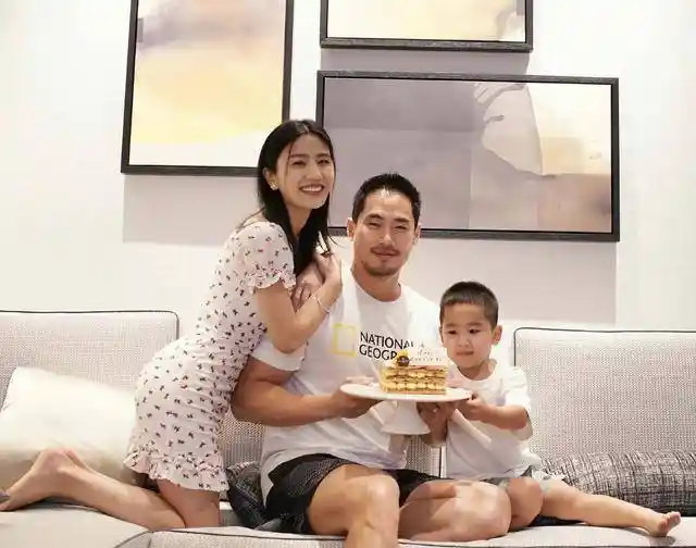 林芊妤剖腹诞女,孕期验血惊现染色体异常引关注