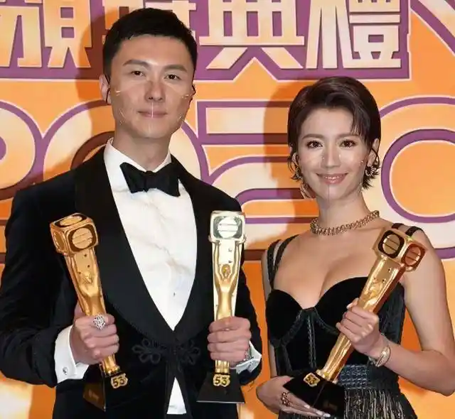 蔡思贝沉寂两年突传婚讯！TVB当红花旦陷绯闻风暴，路人缘断崖下跌背后真相曝光