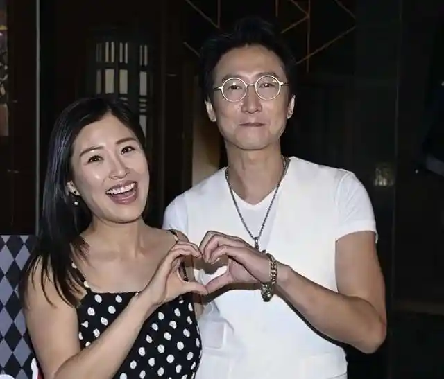 港星周家蔚洪天明夫妇骤迁深圳，宣告永不回流香港