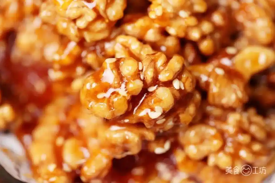 健康零食新宠!免油炸酥脆香甜,餐桌必备解馋神器