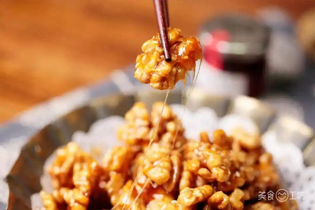 健康零食新宠!免油炸酥脆香甜,餐桌必备解馋神器