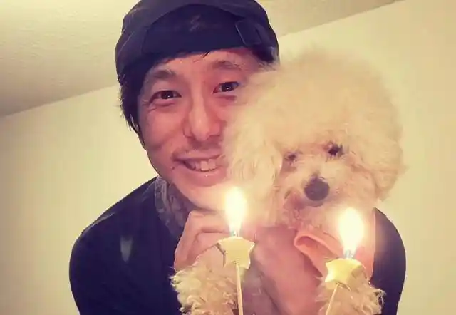 港星李施深夜曝光前男友手机调情实录！颤抖手抖出全网热搜：邓健泓回应引风暴