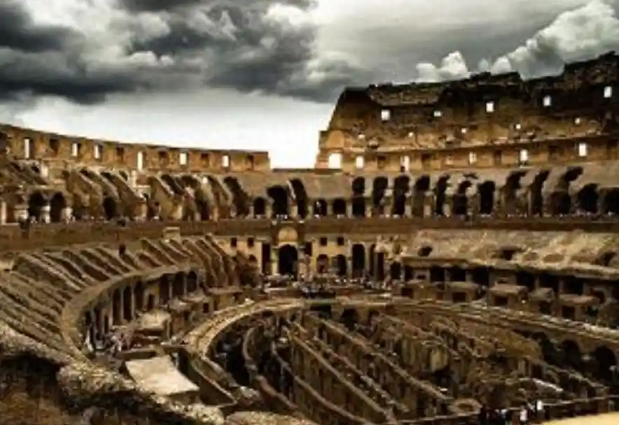 集体意识崩塌:罗马帝国共亡的隐秘密码