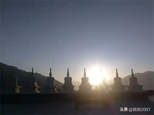 尘封千年,尊胜寺重生:归化城七大召之班第达召的传奇故事