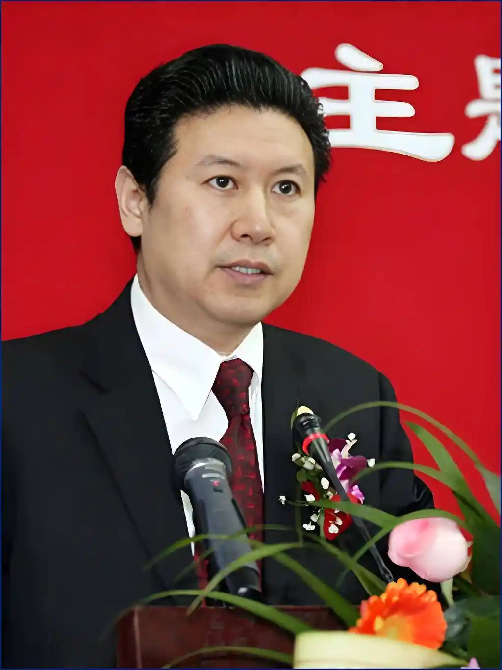 李谷一怒揭往事:与韦唯官司成一生之痛