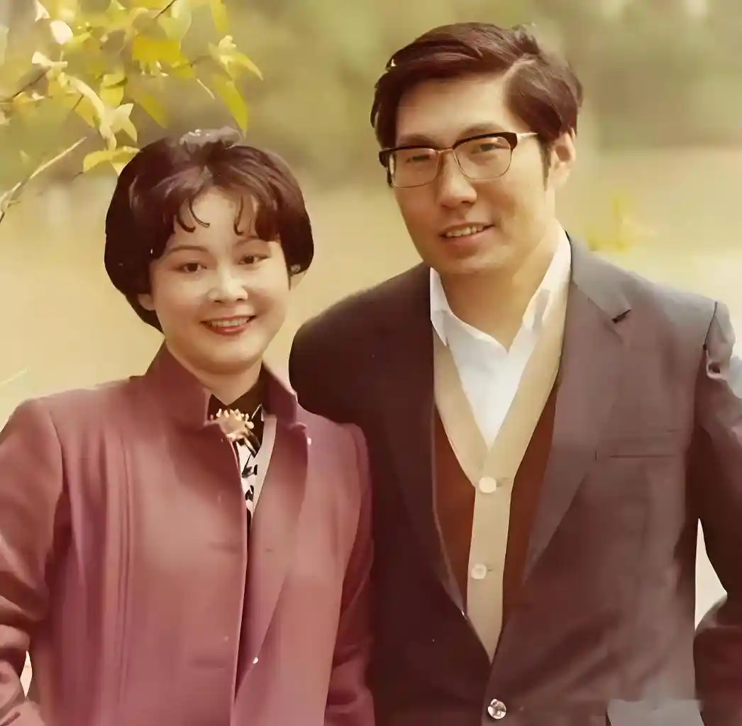 李谷一怒揭往事:与韦唯官司成一生之痛