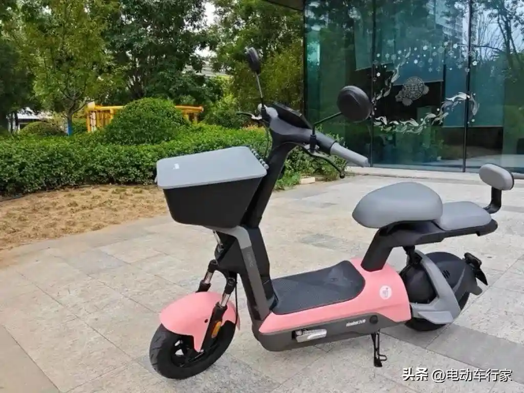 电动自行车新国标再变脸，车主：喜忧参半