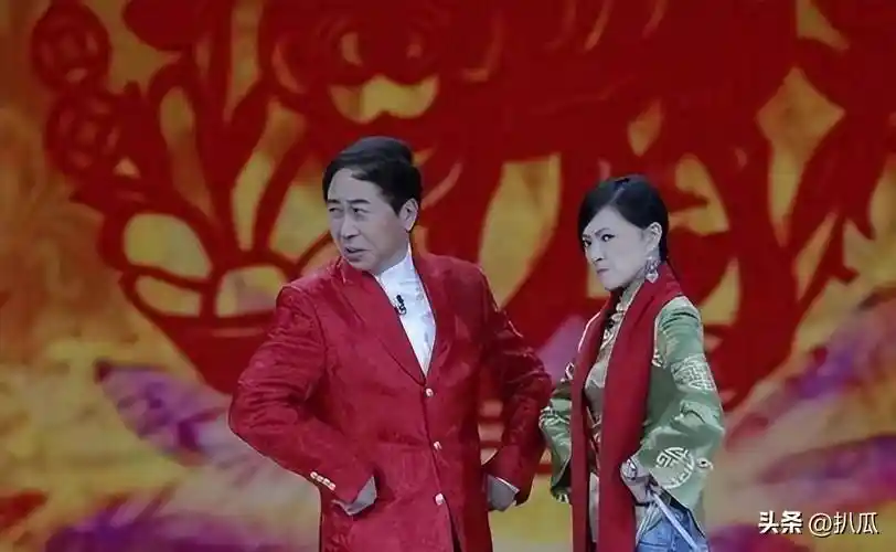 冯巩春晚33年传奇落幕,晚年与爱妻共度温馨时光