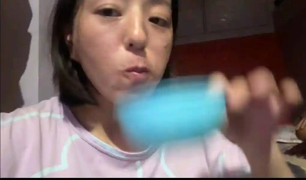 90后女子与印度丈夫团聚第八天:美食让面容焕新?
