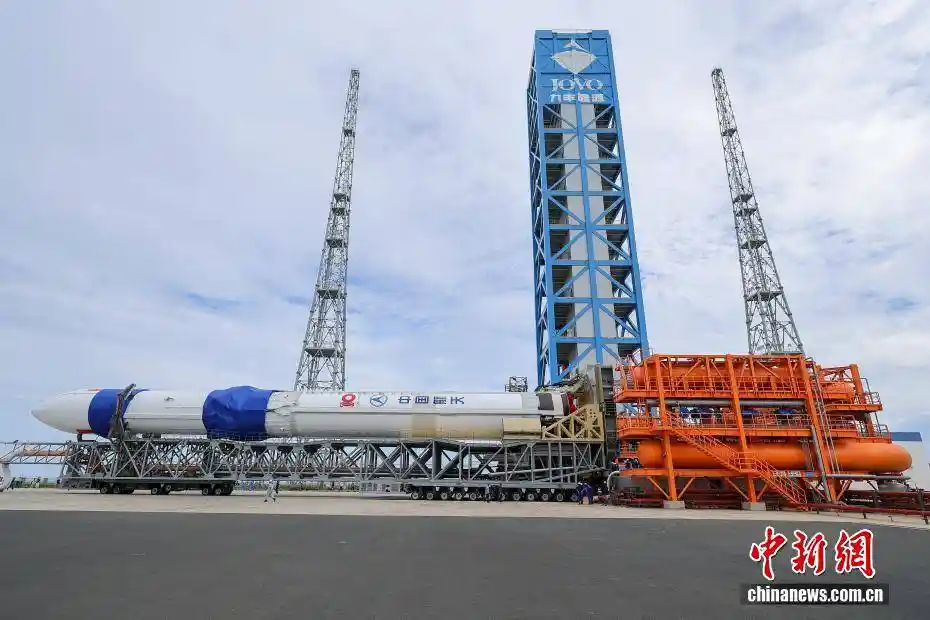 长征十号乙首飞成功！一级火箭首次回收引发全球关注